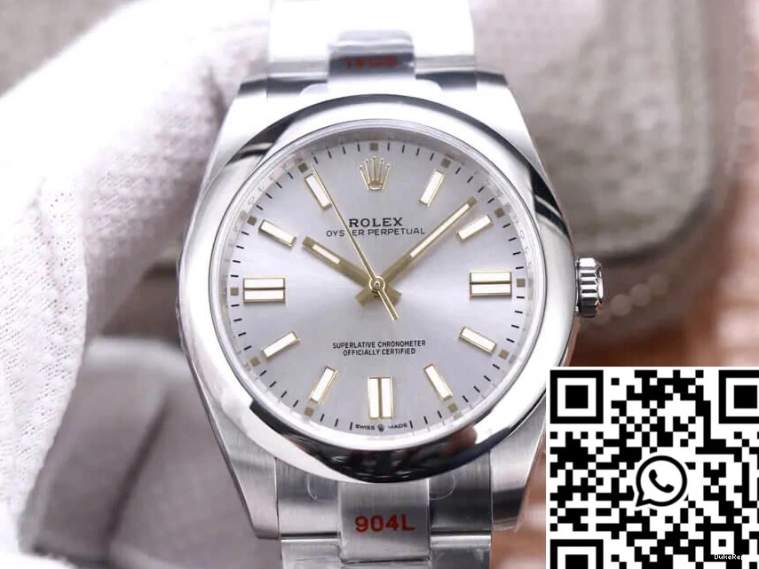 Factory Perpetual M124300-0001 Oyster EW 41MM Silver Dial Rolex 0524